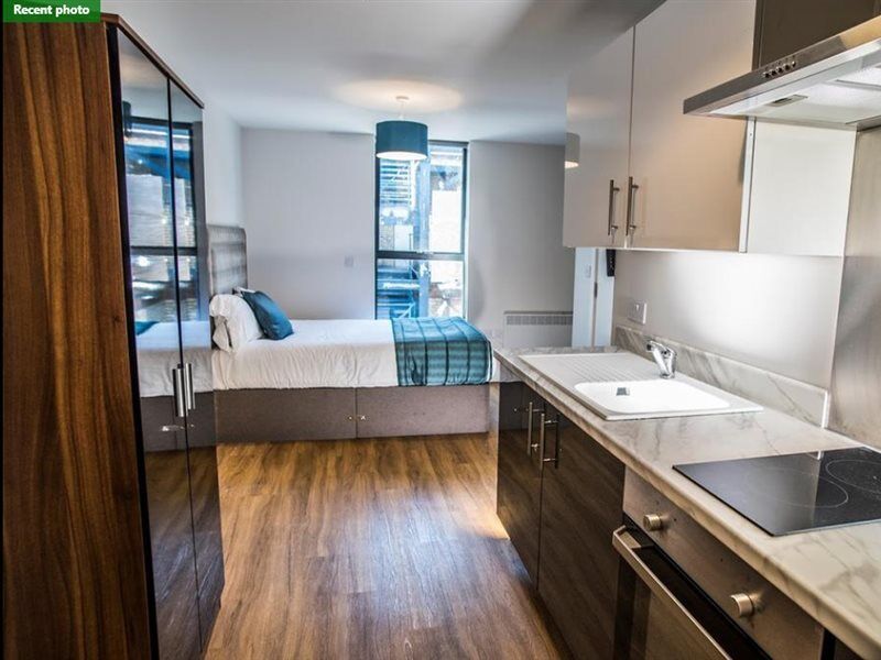 Oyo Vincent Apartments Liverpool Luaran gambar